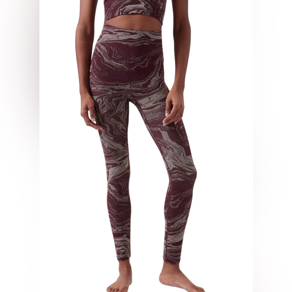 NWT Athleta Marble Shine Seamless Tight Leggings Small Spiced Cabernet